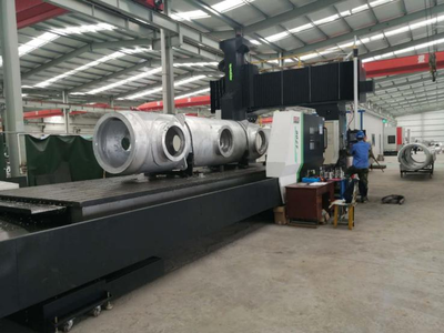 长度8米的龙门加工中心